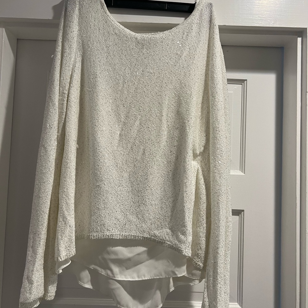 White House Black Market White Sequence Long Sleeve Top